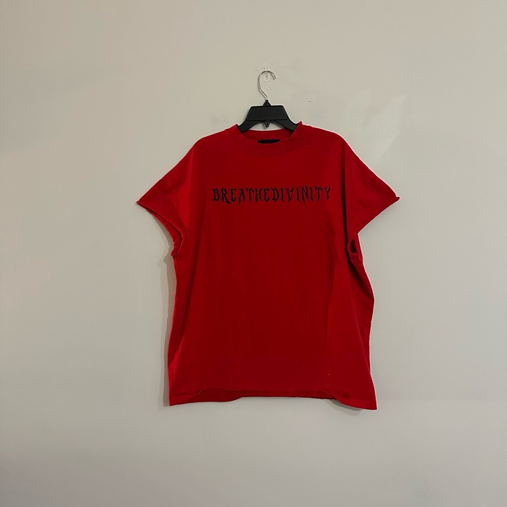 BreatheDivinity Delt? Tee Cut Off Sleeve Logo Venom? Red Black XXL Cotton